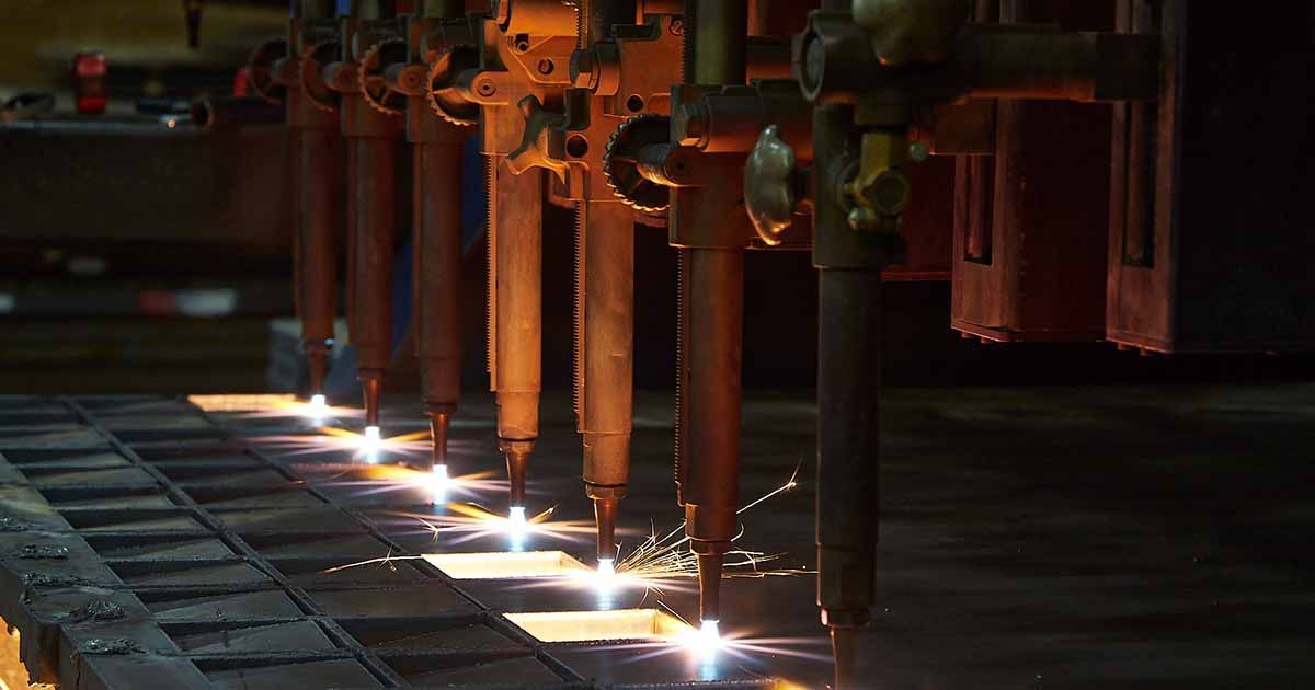 Flame cutting machine in active use 